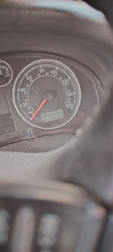 Volkswagen: Volkswagen Passat: 1.8 l | 2001 il Sedan — 13