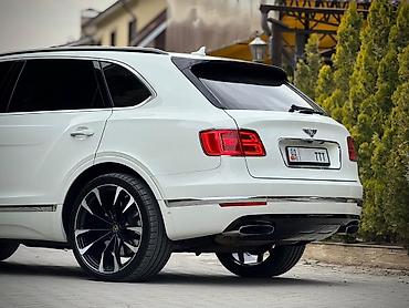 ламбаргини урус: Bentley Bentayga: 2019 г., 4 л, Автомат, Бензин, Внедорожник — 5
