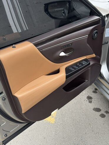 Lexus: Lexus ES: 2019 г., 2.5 л, Вариатор, Гибрид, Седан — 11