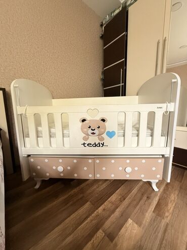 hava dosekleri: Oğlan və qız üçün, Yumru, Beşik, Dəst ilə, Matras ilə, Yellənmə mexanizmsiz