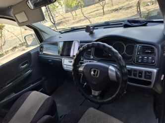 Honda: Honda Stepwgn: 2003 г., Минивэн — 9