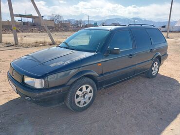 Volkswagen: Volkswagen Passat: 1991 г., 1.8 л, Механика, Бензин, Универсал — 2