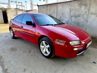 Mazda: Mazda 323: 1996 г., 1.6 л, Механика, Бензин, Седан
