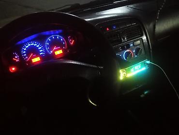 рул: Toyota Avensis: 1998 г., 1.8 л, Автомат, Бензин, Седан — 7