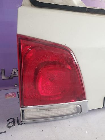 platinum: Комплект стоп-сигналов Toyota 2011 г., Б/у, Аналог, Япония — 2