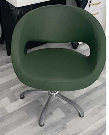 Çarpayılar: ✔️180 man(Xalqlar Dostluğu). 2 eded Salon ucun kreslo. Təcili biri