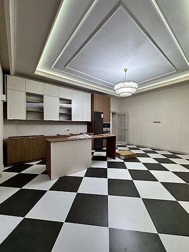 в селе манас: 6 комнат, 300 м², 4 соток, Джал, Собственник — 10