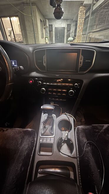 Kia: Kia Sportage: 2017 г., 2 л, Типтроник, Дизель, Кроссовер — 7