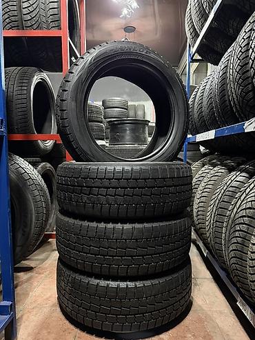 Комплект зимних шин Dunlop 215/55 R17 94Q - Тип: зимние, фрикционные