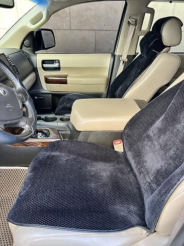 sequoia 2010: Toyota Sequoia: 2008 г., 5.7 л, Автомат, Газ, Внедорожник — 10