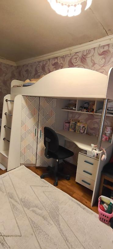 kravat gence: Uşaq otağı üçün çoxfunksiyalı loft tipli mebel komplekti. Komplektə — 2