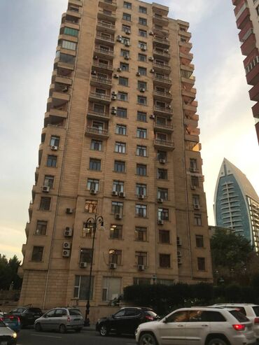 Digər kommersiya daşınmaz əmlakı: Yasamalda nerimanov heykəlinə yaxin yerləşən 6 otaqli ofis kurs — 7