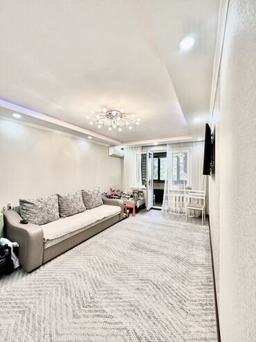 куплю 2х комн квартиру: 2 комнаты, 43 м², 104 серия, 2 этаж, Евроремонт