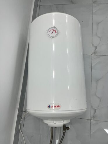 Otaq qapıları: Ariston satilir 80 litr . Az islenib. Satilir 130azn. Unvan Xirdalan
