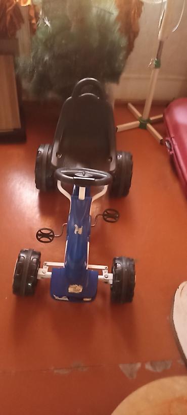 uşaq maşn: Uşaq üçün pedallı karting maşını - Rəng: mavi–ağ gövdə, qara oturacaq — 4