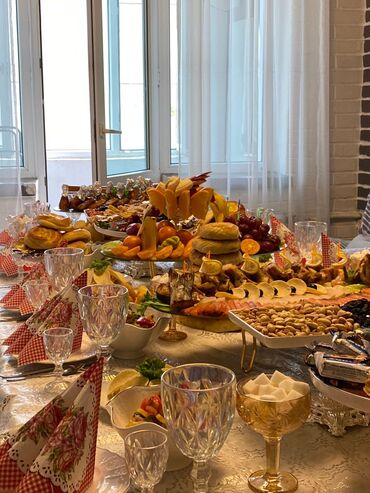 Выездные банкеты: Выездные банкеты | Повара, Посудомойки | Фуршетный стол — 10
