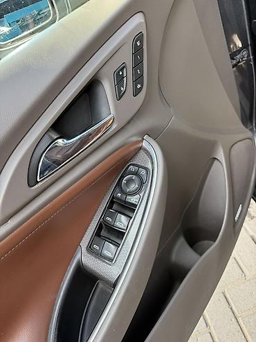chek it: Chevrolet Malibu: 2016 г., Автомат, Бензин, Седан — 8