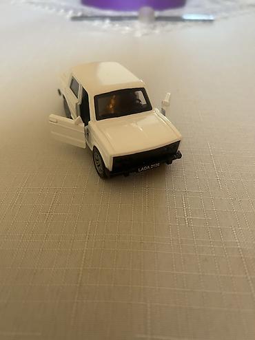 Avtomobil modelləri: Toyota, 2010 il — 18