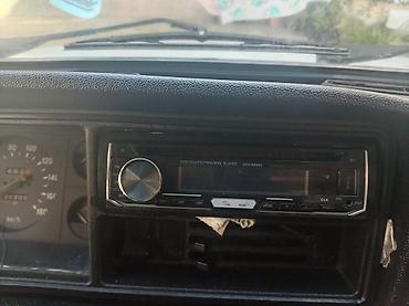 dinamik dayağı: Avtomobil üçün tam audio sistem - Ön paneldə DEH-R990U model — 3