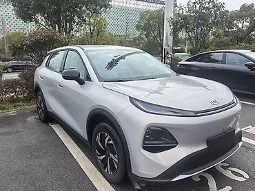 byd e9 1: Changan Qiyuan Q05: 2026 г., Автомат, Электромобиль, Универсал — 3