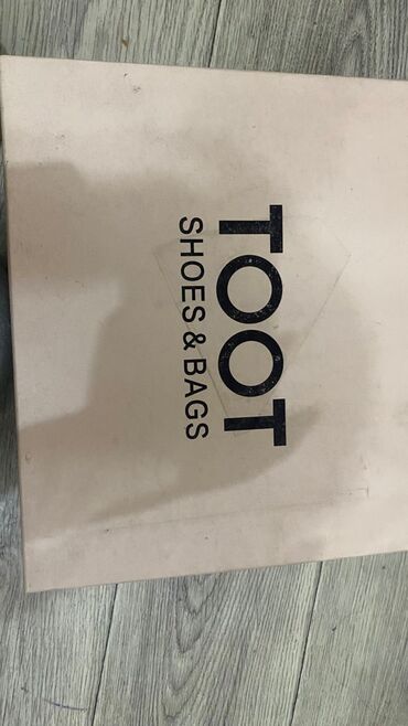 термо обувь женская: Ботинки- челси TOOT Shoes & Bags - Модель: челси с брогированием