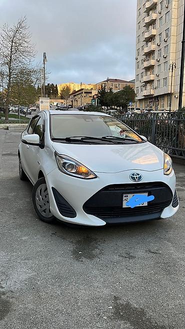 kredit niva: Toyota Aqua: 1.5 l | 2018 il Hetçbek — 3