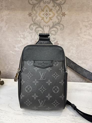 100% orijinal Louis Vuitton, demək olar ki yenidi çox az istifadə lalafo.az -da 100% orijinal Louis Vuitton, demək olar ki yenidi çox az istifadə