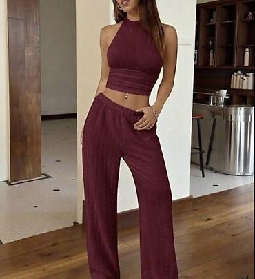 Kompleti: Ženski komplet – top bez rukava + široke pantalone. - Top: pripijena na lalafo.rs — 7 Kompleti: Ženski komplet – top bez rukava + široke pantalone. - Top: pripijena — 7