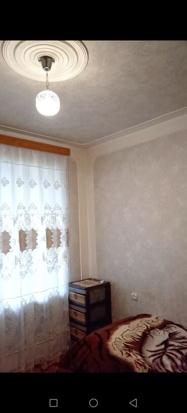 Köhnə tikili: Gəncə, 4 otaqlı, Köhnə tikili, 90 kv. m -da lalafo.az — 4 Köhnə tikili: Gəncə, 4 otaqlı, Köhnə tikili, 90 kv. m — 4