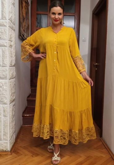 Haljine: Obim grudi 128cm
Duzina 135
Viskoza 100%
5300 — 8