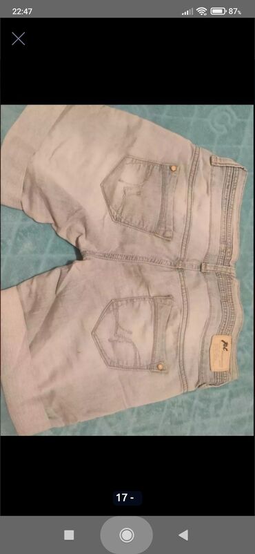 Paltolar: Satilir ucuz giymete 10manat Uwag paltari 1 manata — 28