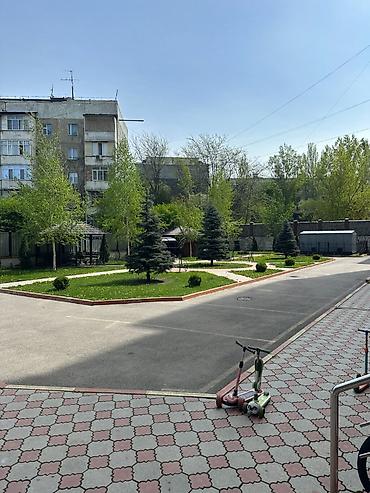 1000: Сдается 3-комнатная квартира в Асанбае напротив ресторана "Барашек" — — 2