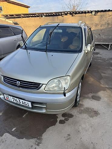 продаю или минаю: Toyota Raum: 2002 г., 1.5 л, Бензин, Минивэн — 1