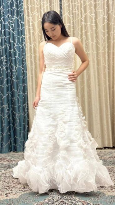 Юбки: Жаңы той көйнөктөр сатылат! Размери: 44–46 ✨ Түрү: Карсеттик, перчатка at lalafo.kg — 9 Юбки: Жаңы той көйнөктөр сатылат! Размери: 44–46 ✨ Түрү: Карсеттик, перчатка — 9