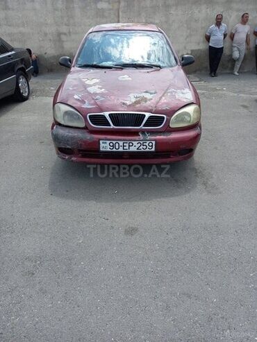Kia: Kia : 1.5 l | 1999 il Sedan