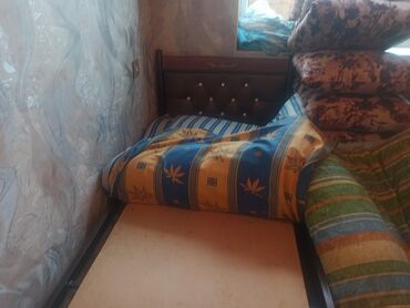 куплю кресло кровать бу: Təknəfərlik çarpayı, Dolab