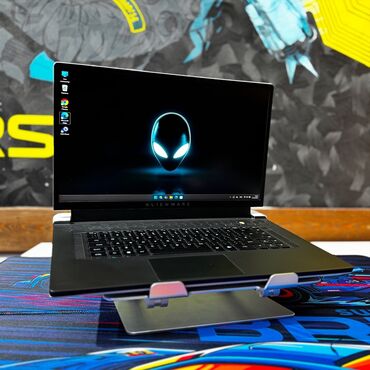 Ноутбуки: Ноутбук, Dell, 32 ГБ ОЗУ, Intel Core i7, 17.3 ", Игровой, память SSD