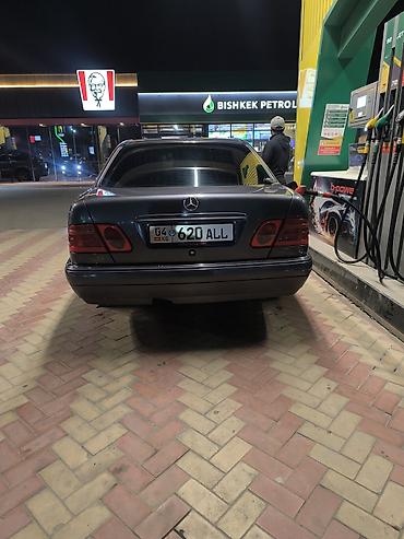 Mercedes-Benz: Mercedes-Benz E-Class: 1998 г., 2.8 л, Механика, Бензин, Седан — 1