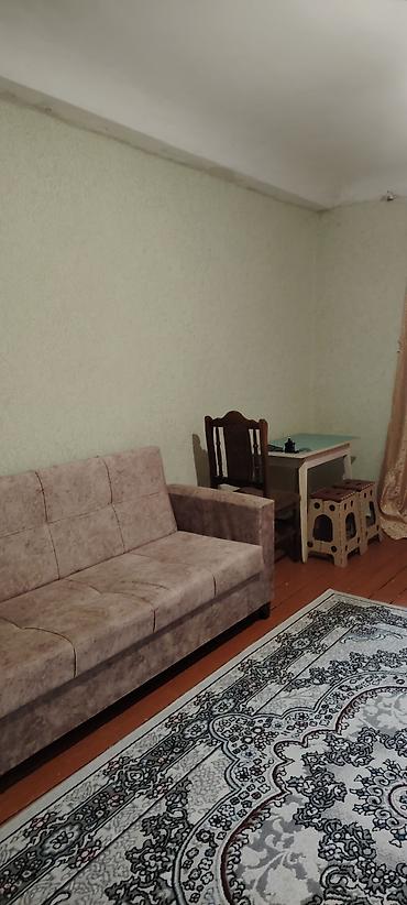 Mənzillər: Kirayə verilən 1 otaqlı, mebelli və məişət texnikalı mənzil.unvan — 8