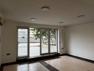 Digər kommersiya daşınmaz əmlakı: Nərimanov rayonu, Nərimanov metrosu, Çin restoranı yaxınlığında, ümumi — 3