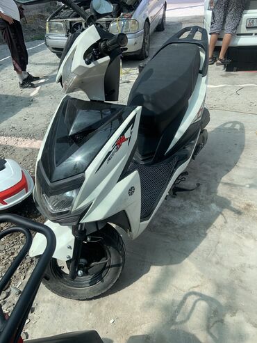дождевик для скутер: Скутер M8, 125 куб. см, Бензин, Жаңы
