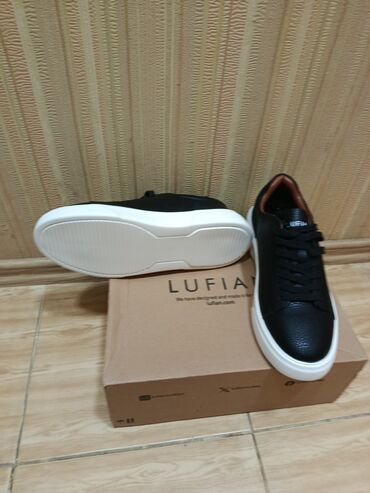 детская ортопедическая обувь с супинатором: Ayaqqabı Lufian brendi
Ölcü (43)
Temiz 💯 deri
Teze karopkada