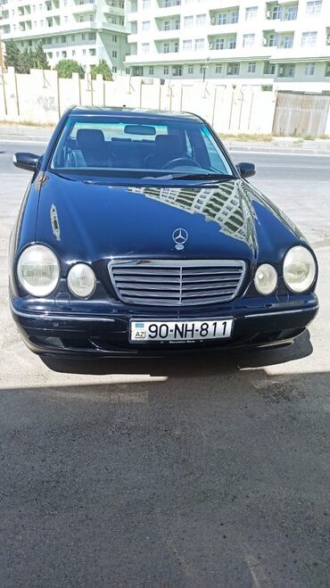 Mercedes-Benz: Mercedes-Benz E-Class W210 sedan - Kuzov: 4 qapılı sedan, qara rəng - — 13