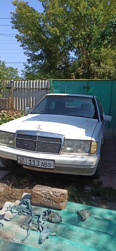 Другие автозапчасти: Запчасти На Мерседес 190,102мотор, инжектор 2куб,1991год, мотор — 11