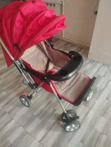 uşaq bələkləri: Klassik gəzinti arabası, İşlənmiş, Cins: Qız, Ünvandan götürmə
