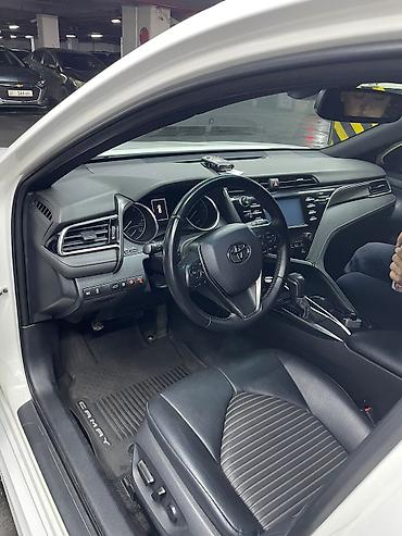 corolla 2016: Toyota Camry: 2019 г., Бензин — 4