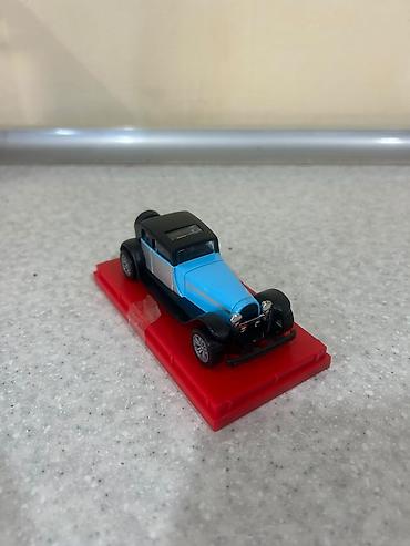 oyuncaq kamaz type 1: Oyuncaq pikap maşın modeli - Tip: Kiçik ölçülü die-cast pikap — 8
