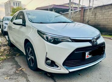 Toyota: Toyota Corolla: 2019 г., 1.8 л, Автомат, Бензин, Седан