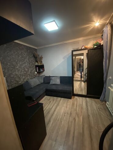 Продажа домов: Продаю пол дома! Район Коммунаров Вход отдельный,в шаговой — 5