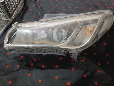 Передние фары: Front left headlight Hyundai 2018 г., Б/у, Original, USA